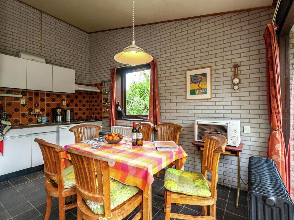 Comfortable Detached Bungalow 65 M2 Kamperland Bagian luar foto
